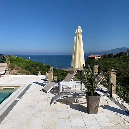 Casa Oleandri Apartment *